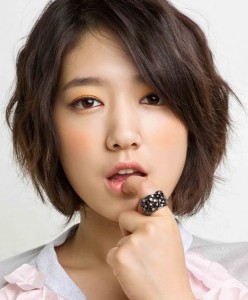 Phẫu thuật mắt 2 mí không đều nhau tạo mắt bồ câu cân đối