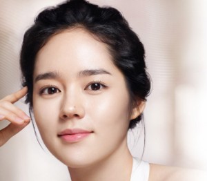 “Lắng nghe” chuyên gia chia sẻ về kỹ thuật bấm mí Hàn Quốc Dove Eyes