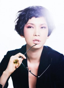 Mắt hí “ấn tượng khó phai” làm nên thành công của sao Việt