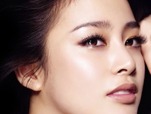 Tuyệt chiêu trị bọng mắt bằng phương pháp tự nhiên