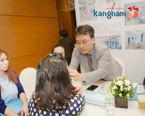 Cắt mí mắt bao lâu thì hết sưng45778